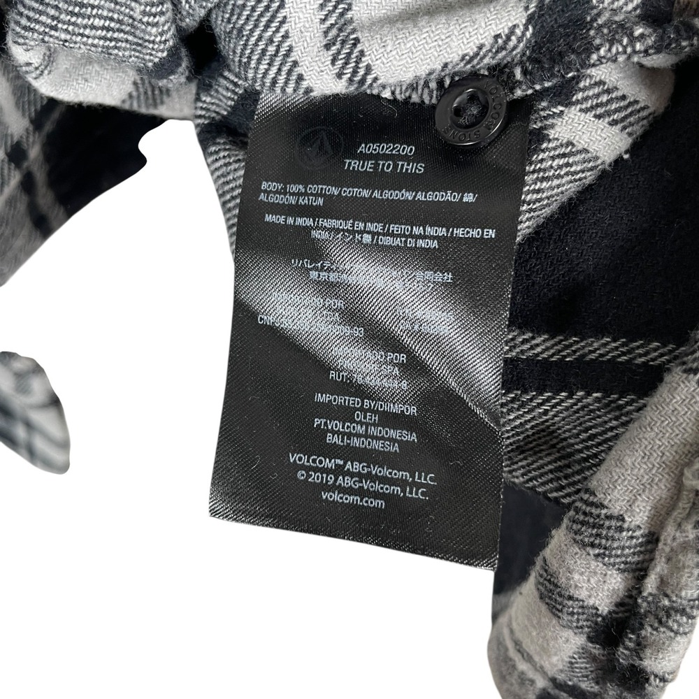 Volcom Flannel Button Up Shirt Mens M Black Plaid Long Sleeve Cotton - Picture 5 of 6